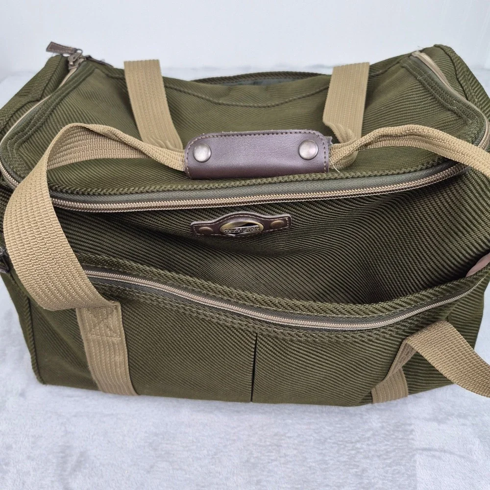 American Tourister Kenya 6 Olive Green Duffle Bag Travel Carry On 72874-660